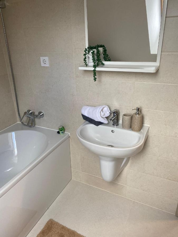 Kron House Braşov Eksteriør billede